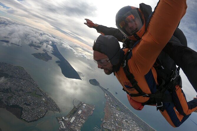 15,000ft Tandem Skydive in Tauranga - Bay of Plenty - Where you start: Tauranga Airport area and the 2 Dakota Way meeting point
