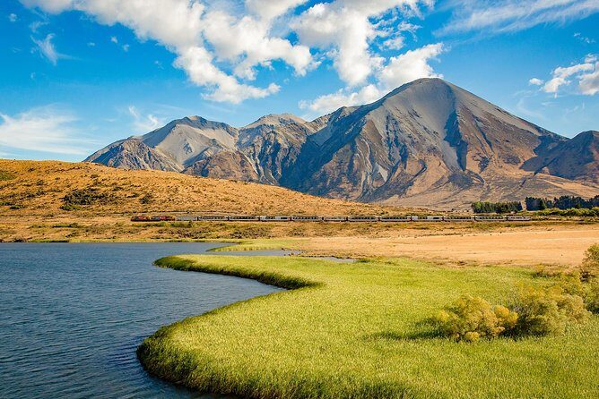 2 Day West Coast Glaciers and TranzAlpine Train: Queenstown to Christchurch - Day 2 morning: Greymouth visitor stop and Hokitika’s pounamu focus