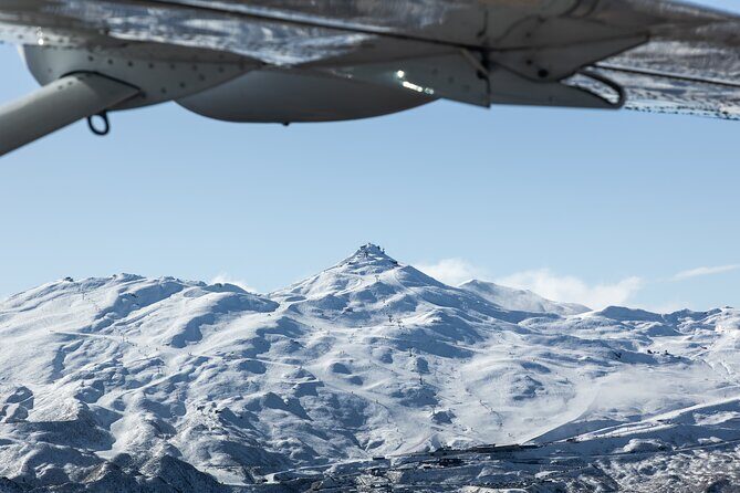 20 minute Queenstown Scenic Flight - A 20-Minute View That Makes Queenstown Click