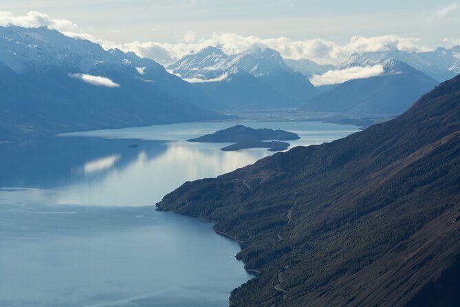 20 minute Queenstown Scenic Flight - Flying the Route: Remakables to Arrowtown