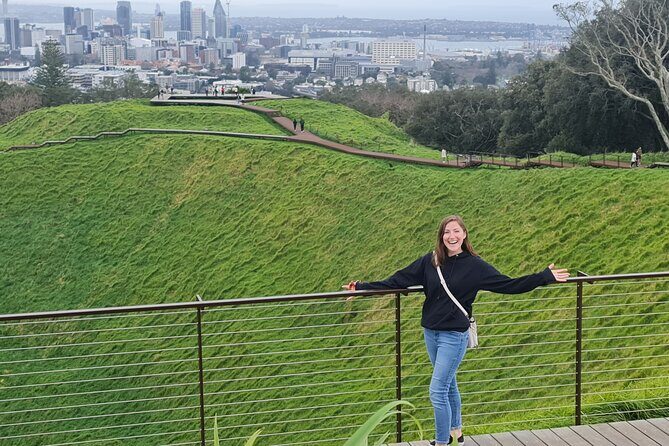 2025 Award Winning: Auckland City Highlights Half Day Tour - Harbour Bridge Photos, North Head Fort Views, Mount Eden Overlook