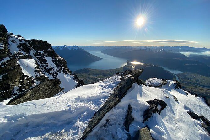 25-Minute Remarkables Helicopter Tour from Queenstown - Hotel Pickup and a Max-6 Crew: How the Day Runs