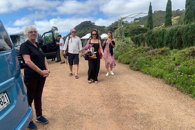4.5-Hour Scenic Wine Tour with Private Guide & Up to 12 Tastings - Blackpool and Piritahi Marae: A Short Cultural Pause