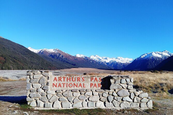 4 Day Tour to Milford Sound, Mount Cook & More from Christchurch - Lake Tekapo Morning: Church of the Good Shepherd and Glacier-Fed Lake Pukaki