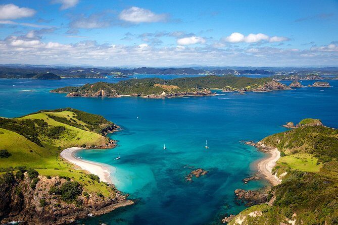 5-Day Bay of Islands, Auckland, Hobbiton, Rotorua & Waitomo Tour - Why this 5-day North Island plan is such a smart shortcut
