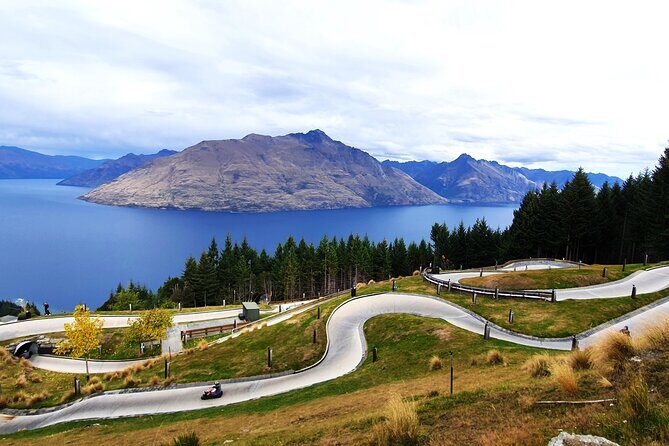 5 Day South Island New Zealand Private Tour from Queenstown - Day 3 Lindis Pass to Mt Cook: classic views plus a Dark Sky night