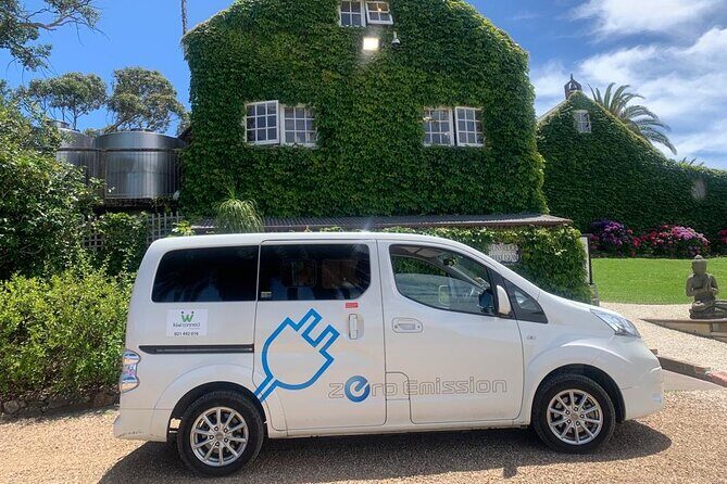 5 or 7 hour Far End of Waiheke Scenic Wine Tour in Electric Vans - Man O’ War Vineyards: the longest stop and the best payoff views