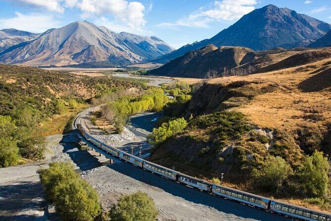6 Day South Island New Zealand Private Tour from Auckland - Day 5: Milford Sound or Doubtful Sound from Te Anau