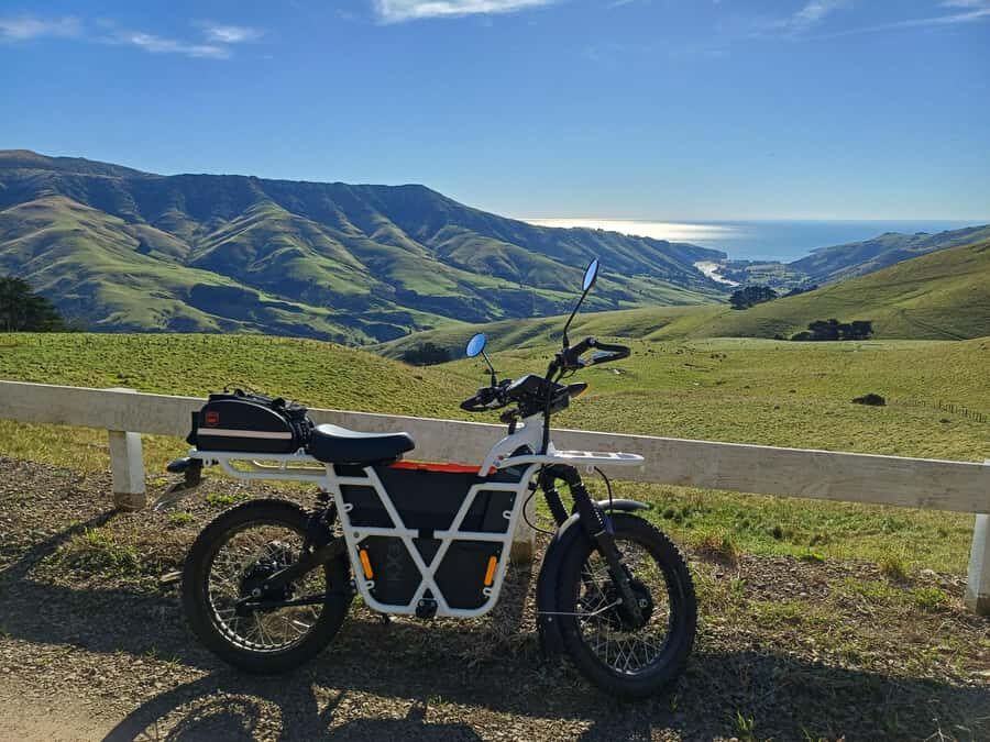 Akaroa: Lonely Beach Trail by E-Scooter. selfguided day out - Key highlights at a glance