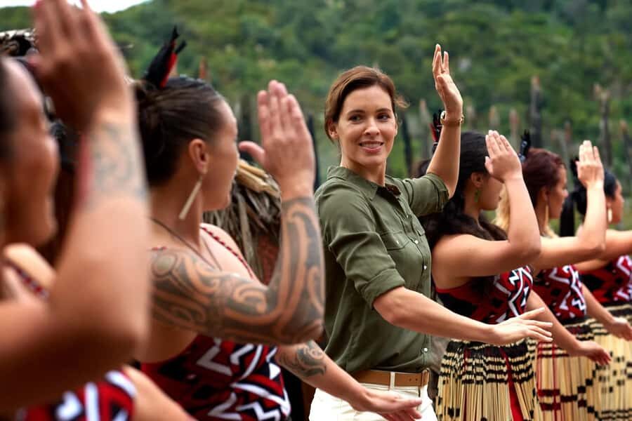 AKL: Te Puia Maori Haka, Kiwi Birds, Redwood & Blue Springs - Key highlights worth clearing your schedule for