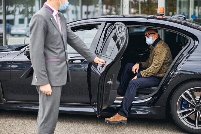 Arrival Transfer: Wellington Airport to Central Wellington City Centre Hotels - Luggage Rules, Extra Items, and What Can Cost You