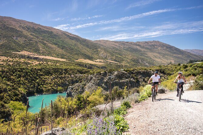 Arrowtown to Gibbston – Iconic Arrow River Bridges Bike Ride - Bikes, Helmets, and the Small Stuff That Changes the Experience