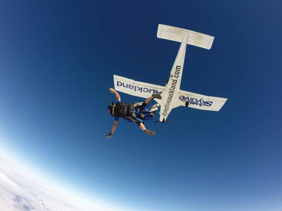 Auckland: 13000, 16000, or 18000-Foot Tandem Skydive - Parachute Calm Over Auckland: Islands, Mountains, and Sea Views