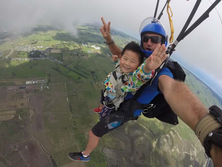 Auckland: 13000, 16000, or 18000-Foot Tandem Skydive - Photo and Video Packages: Worth the Extra Money or Skip It?
