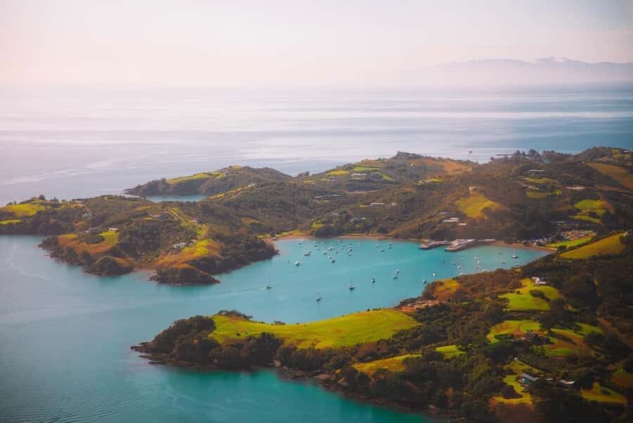 Auckland: 20min Helicopter scenic flight - City & Volcanoes - Hauraki Gulf Views: Devonport, Mt Victoria, North Head, and Takapuna