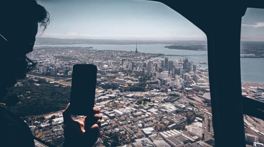 Auckland: 36 min scenic helicopter flight - Coast to Coast - Helicopter Type, Group Size, and the Safety Feel