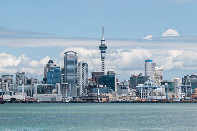 Auckland City Discovery Experience - Private Tour From Auckland - Mt. Eden Walk: An Easy 2 km Around a Volcano