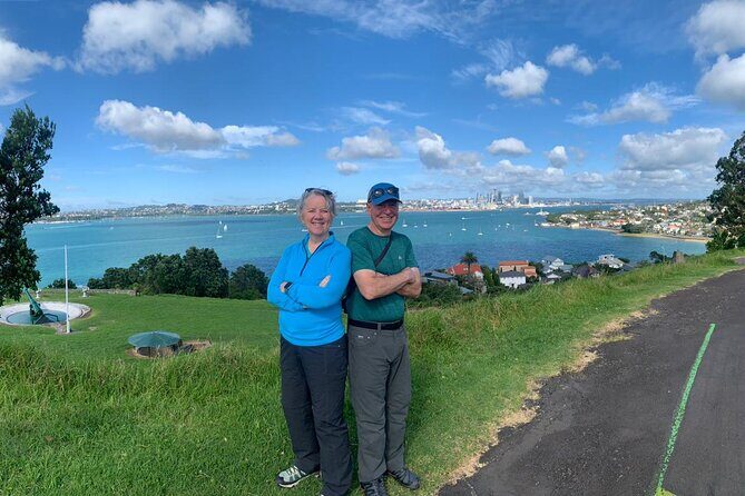 Auckland City Tour — One Day The Ultimate Auckland Experience - Stop 5: Mission Bay—easy beach time and simple photos
