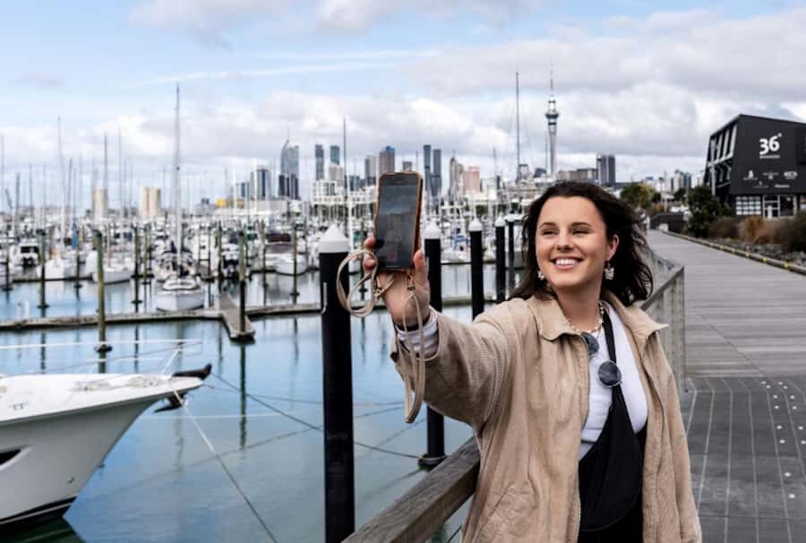 Auckland: GoGuided Auckland City Tour - How the audio guide changes the whole feel