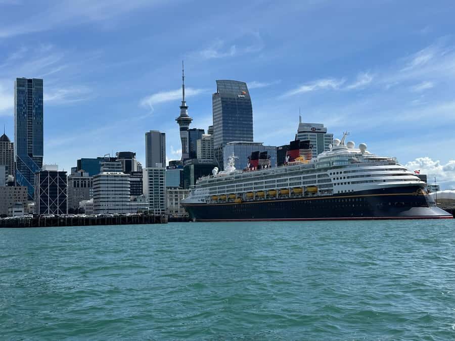 Auckland: GoGuided Auckland City Tour - Price and value: why $59 can be a smart deal in Auckland