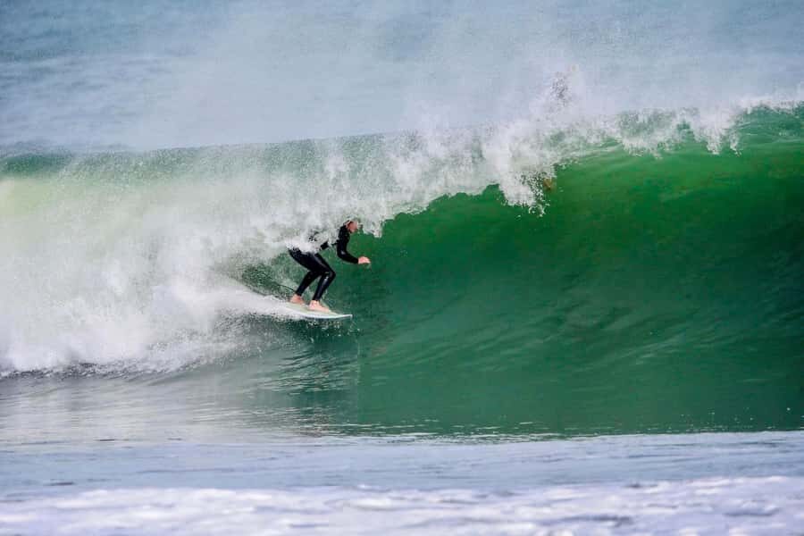 Auckland: Group Surfing Lesson with Muriwai Surf School - Who This Lesson Fits Best (And Who Might Skip It)