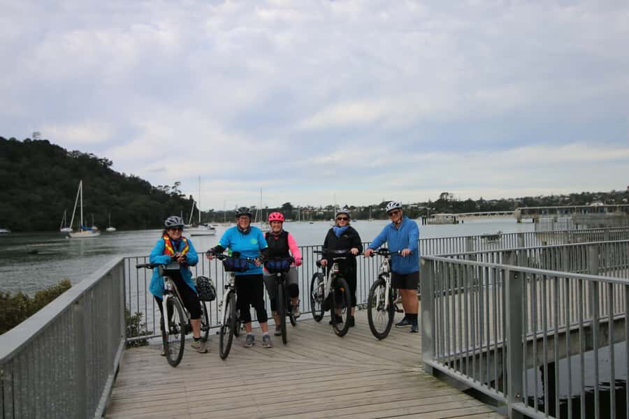 Auckland Half-Day Ebike Tour Excursion - Opunuku Stream Cycleway: scenery plus the guided context