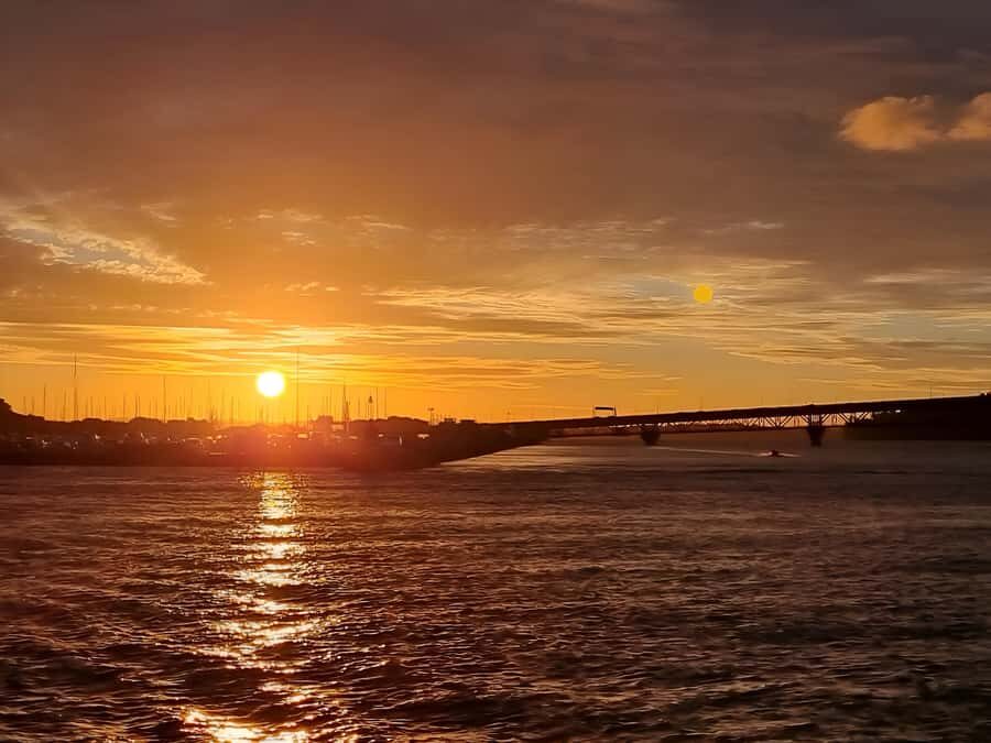 Auckland: Nightlights Harbour Cruise with Canapés and Drink - Why this is good value at $38 for two hours