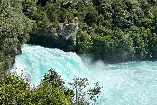 Auckland: Rotorua, Taupo, Waiotapu & Huka Falls Private Trip - Who should book this private Auckland day trip
