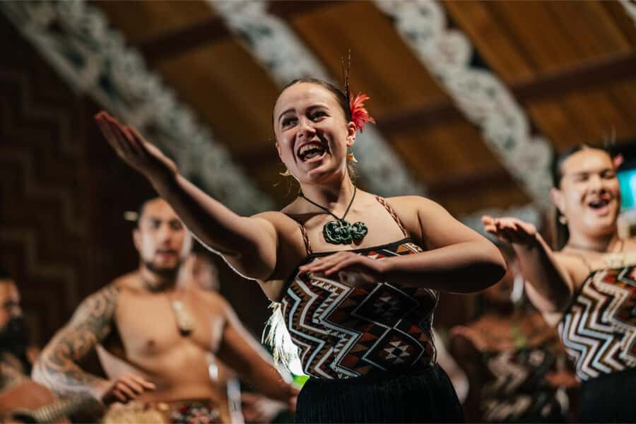 Auckland: Rotorua Wai-O-Tapu, Te Puia with Haka - Who this Rotorua day trip suits best