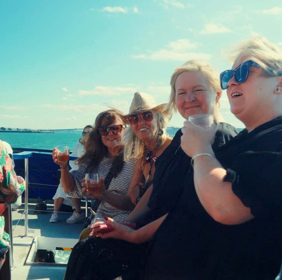 Auckland: Scenic Wine and Cheese Harbour Cruise - Meeting at Z Pier Westhaven Marina: How to Plan Your Arrival