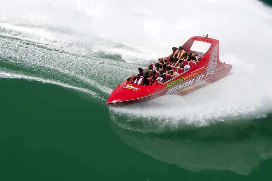 Auckland: Waitemata Harbour Jet Boat Ride - Why Waitemata Harbour Is Made for Jet Boats