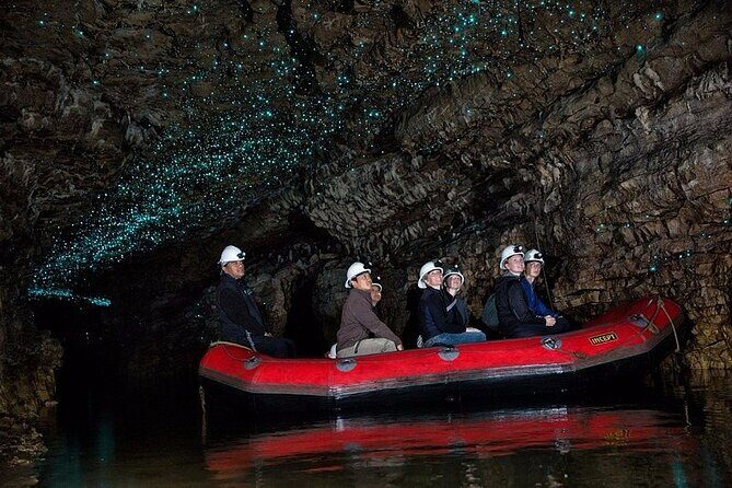 Auckland : Waitomo Spellbound Glow Worm Twin Caves Private Tour - The Drive Out of Auckland: Scenery Time You Actually Use