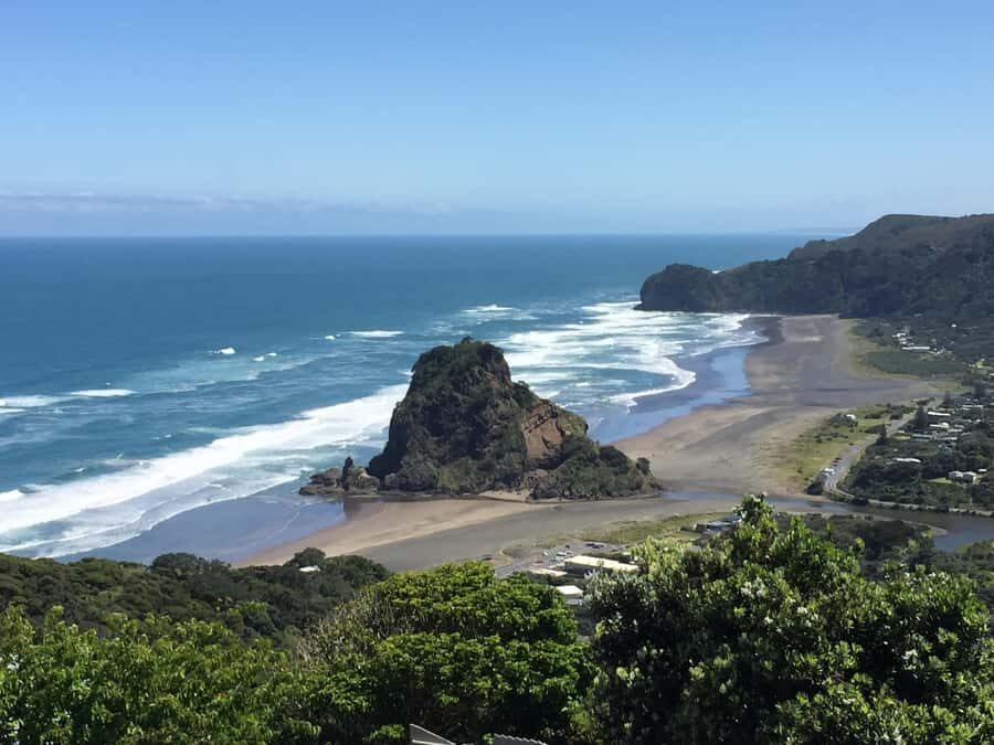 Auckland: West Coast Discovery - Key points at a glance