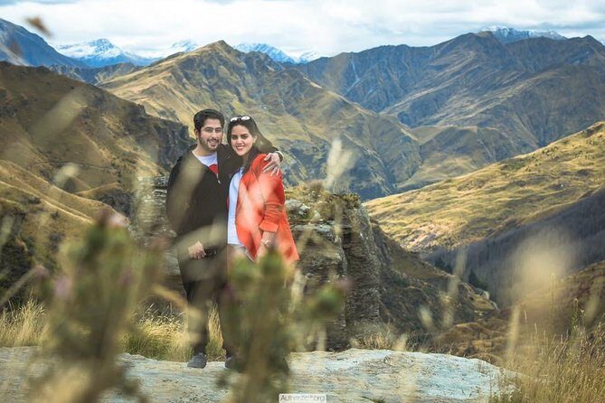 AuthenticAs Discover Queenstown - Professional Photography & Exclusive 4WD Tour - Bottled Water, Snacks, and the Private Pace That Helps Your Photos