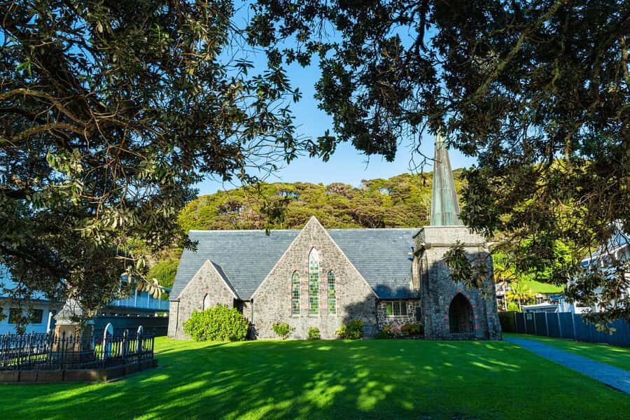 Bay of Islands: 1 Hour Scenic Bay of Islands Tour - Should You Book the Bay of Islands: 1 Hour Scenic Tour?