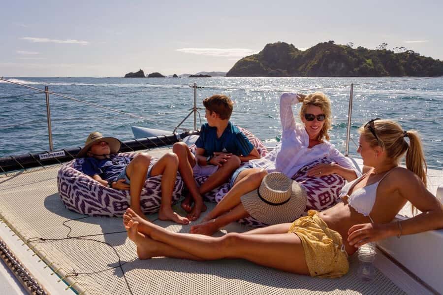 Bay of Islands 2-Hour Sundowner Evening Sailing Cruise - Timing: Back by 7 PM, Perfect for Dinner Plans