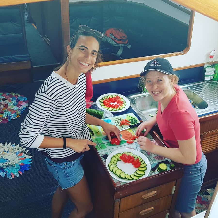 Bay of Islands: Awesome Day Sailing Tour with Island Stop - What to Pack for a 6-Hour Bay Sail (Including the Barefoot Rule)
