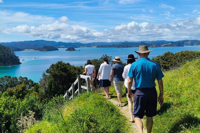 Bay of Islands: Day Sailing Cruise with Island Stop and Lunch - Price and value: is $133.42 per person a good deal?