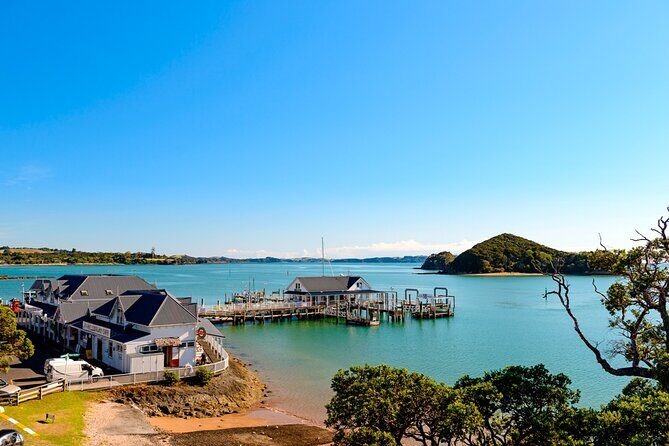 Bay of Islands Explorer Experience Small Group Tour From Auckland - Morning start in Auckland: pickup at the Mövenpick and comfort on the road