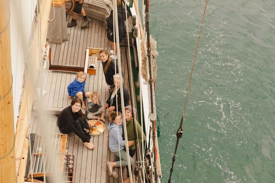 Bay of Islands: Late Afternoon Sailing Cruise - FAQ