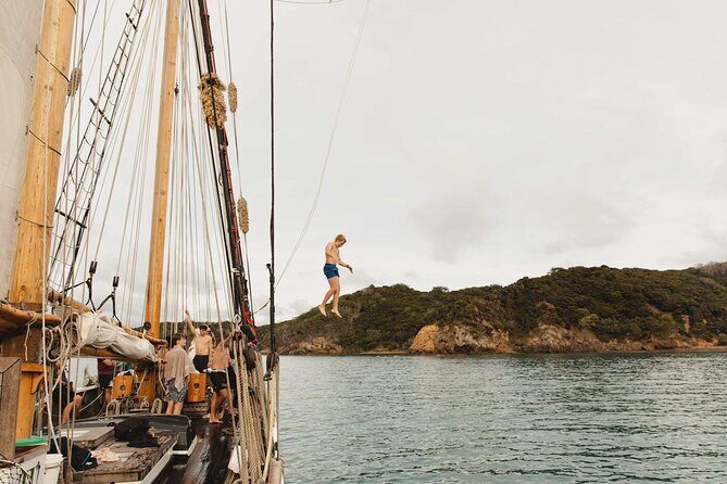 Bay of Islands Tall Ship Sailing on R. Tucker Thompson Including BBQ Lunch - Morning tea with scones and sea air: why that timing is smart