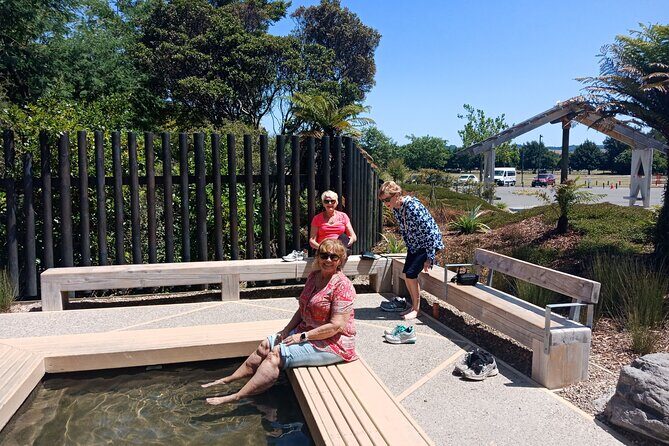 Boutique tour , Mt Maunganui, NZ farm, Rotorua lakes/geothermal - Kuirau Park foot-soaks: the easiest geothermal moment