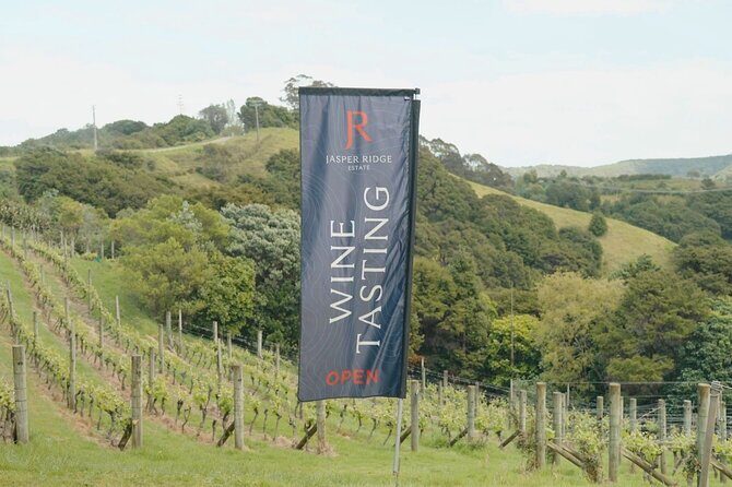 Boutique Waiheke Island Wine, Gin and Food Tour - Waiheke Distilling Co: gin or botanical vodka plus bruschetta