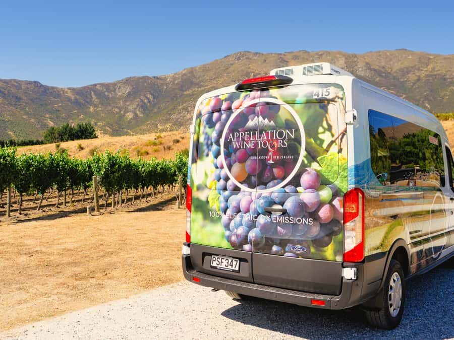 Boutique Winery Half-Day Tour & Vineyard Platter-Style Lunch - Old Cromwell Town: the history stop that makes the wine feel grounded
