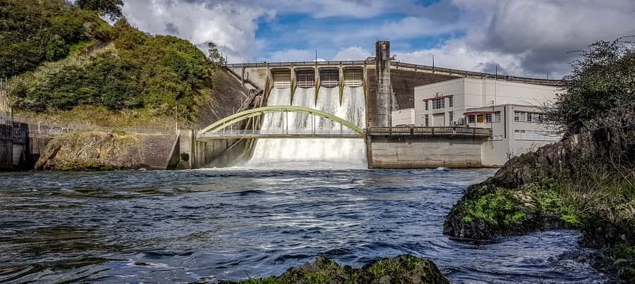 Cambridge, Matamata, Waitomo: 1-Hour Ecological River Cruise - Cambridge Gorge views, plus Karapiro Dam at jet-boat speed