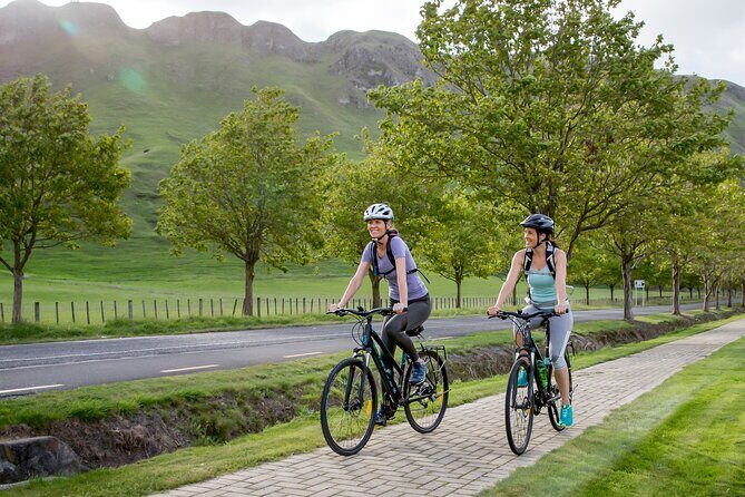 Cape Winery Cycle Tour - 6 wineries, self-guided - Bikes, Helmets, and the Real Comfort Hack: Choosing Standard vs E-Bike
