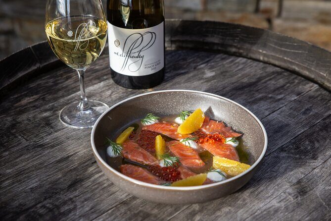 Central Otago Wine Tour Small Group, Expert Guide & Scenic Views - The Wine Guide Difference: What WSET Training Adds to Your Tastings