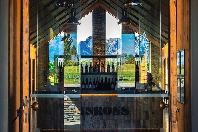 Central Otago Wine Tour Small Group, Expert Guide & Scenic Views - The Scenery Factor: Why the Drive Itself Feels Like Part of the Tour