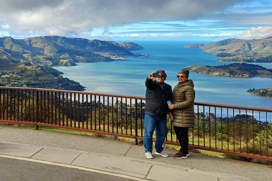 Christchurch: 1/2-Day Scenic Highlights Small Group Tour - Sign of the Bellbird Scenic Reserve: Tea, Snacks, and Wide-Open Panorama Time