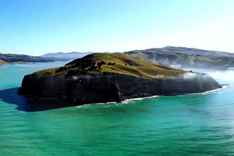 Christchurch: Guided Crater Rim Walk with Coastal Scenery - Te Onepoto/Taylors Mistake: quick photos, quick context
